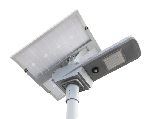 لامپ های خیابانی خورشیدی با نور بالا، 140LM ​​/ W 30W پنل خورشیدی Street Light IP65