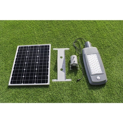 درخشش بالای خورشیدی دارای چراغ روشنایی خیابانی 140lm / w SMD IP65 ضد آب در فضای باز